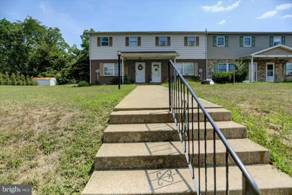 20 Surrey Drive, CHAMBERSBURG, PA 17201