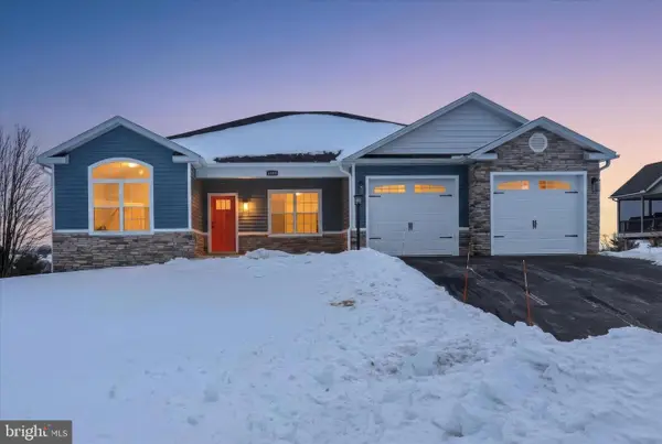 6195 Merion Dr, FAYETTEVILLE, PA 17222