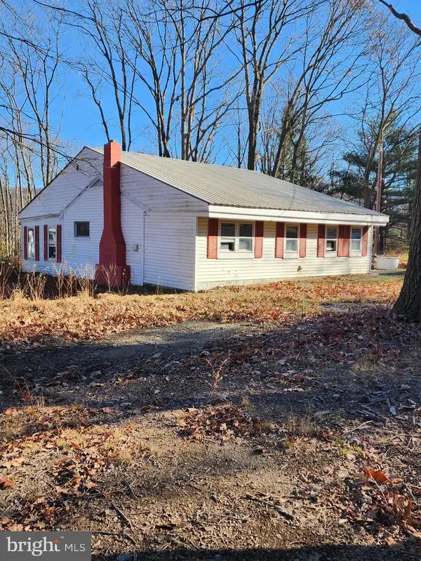 15689 Ridge Road, FORT LOUDON, PA 17224