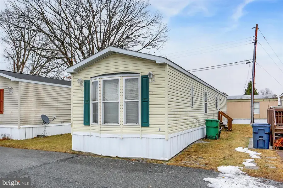 5400 E Lincoln Way East E #14, Fayetteville, PA 17222 - #3