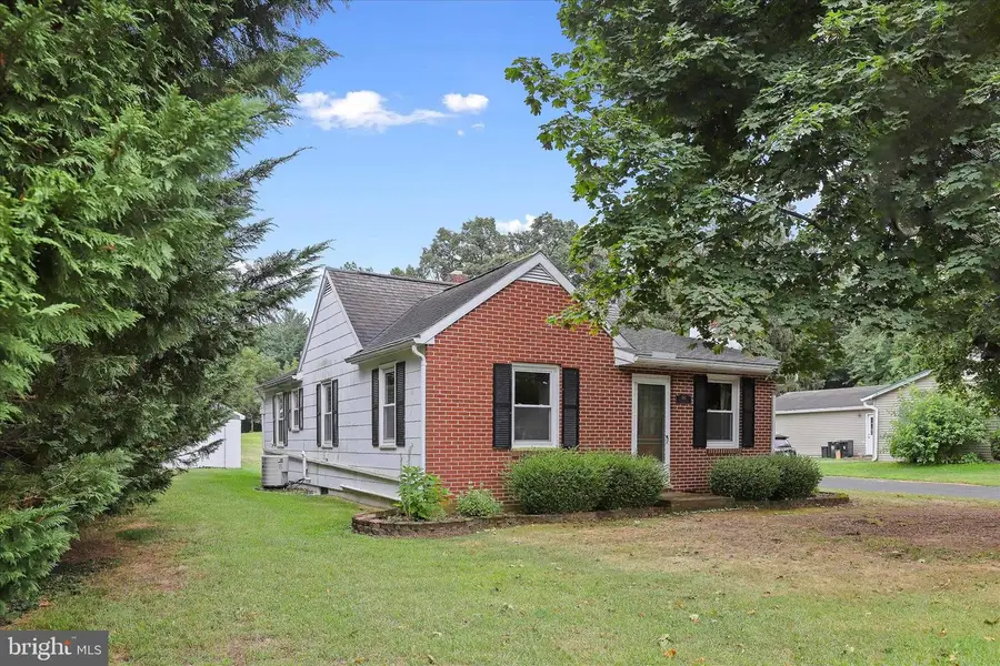 105 Poplar Street, Monterey Alto, PA 17237 - #3