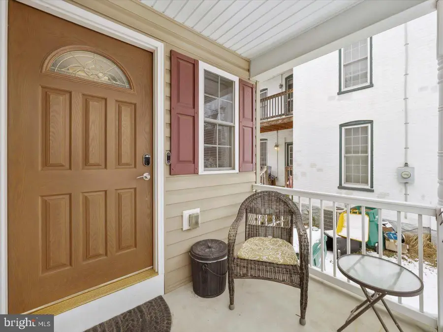 112 Harrison Ave, Waynesboro, PA 17268 - #3