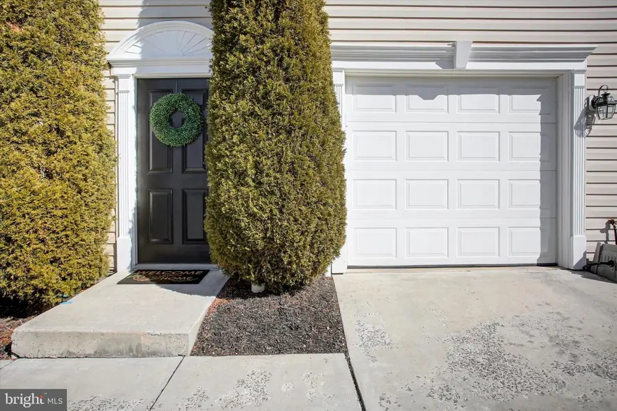 536 S Carlisle St, Greencastle, PA 17225 - #3