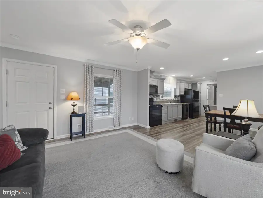 265 N Carlisle St #19, Greencastle, PA 17225 - #3