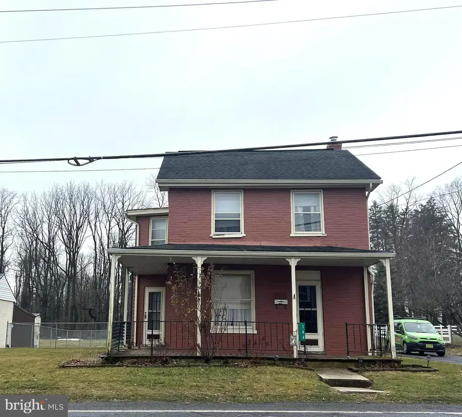 166 W Main Street, Fayetteville, PA 17222 - #2