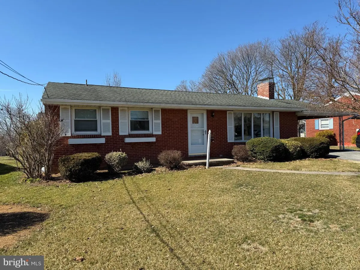 207 Pine Drive, Fayetteville, PA 17222 - #1