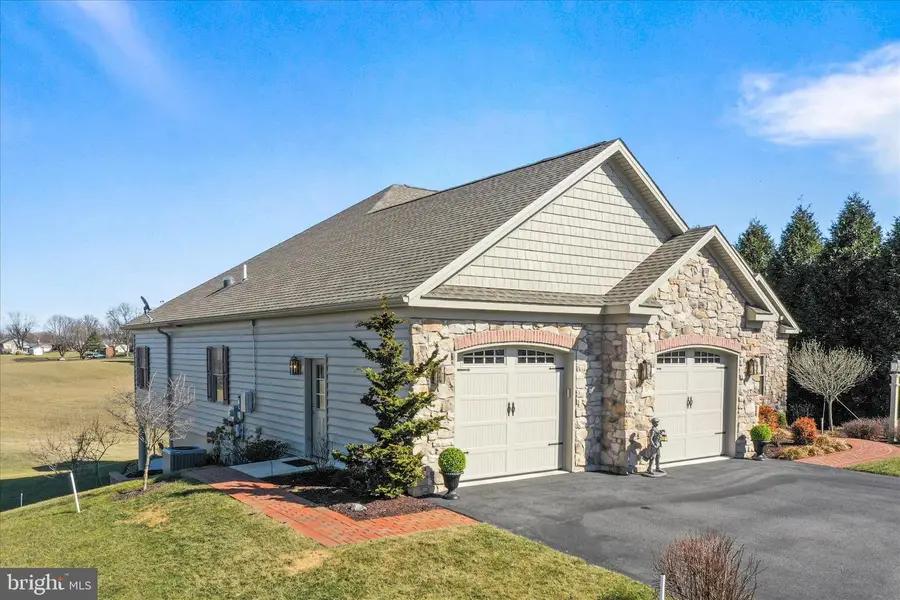 1464 Highfield Court, Chambersburg, PA 17202 - #3