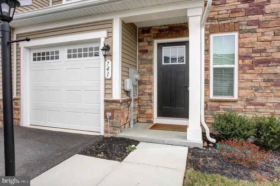 741 Raeann Dr, Greencastle, PA 17225 - #2