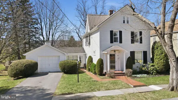 132 Faust Street, MERCERSBURG, PA 17236