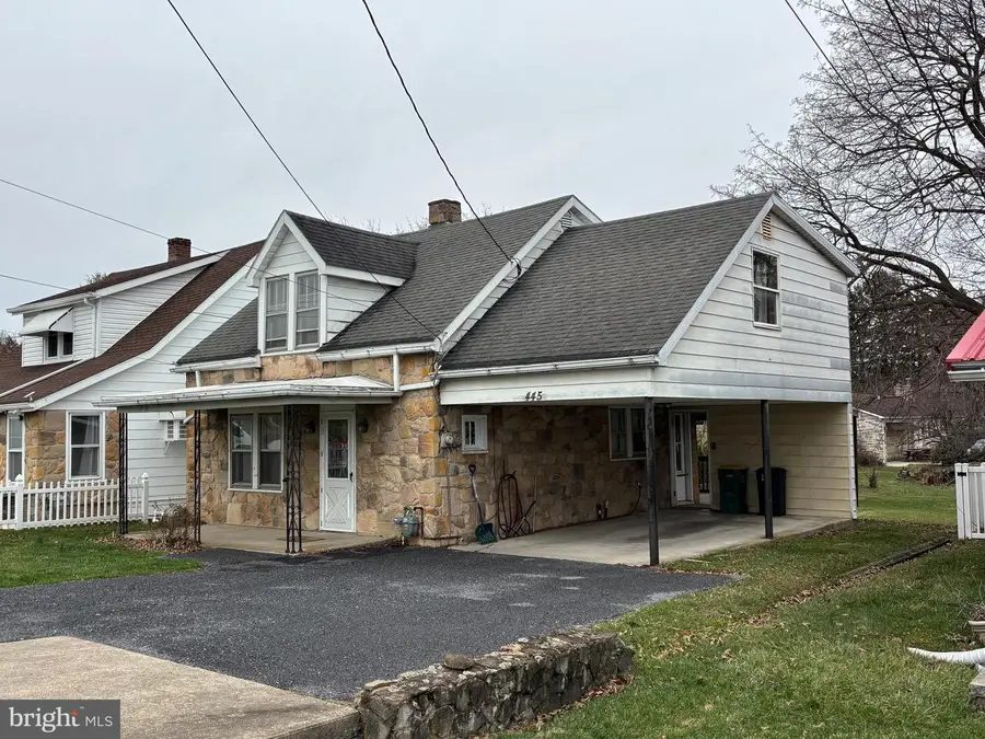 445 Stouffer Ave, Chambersburg, PA 17201 - #2