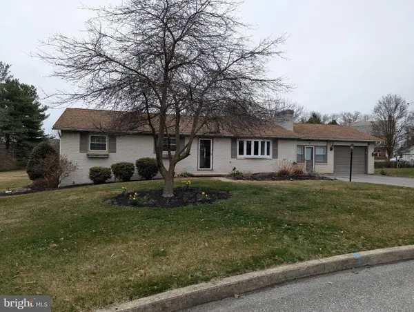 141 Apple Drive, GREENCASTLE, PA 17225