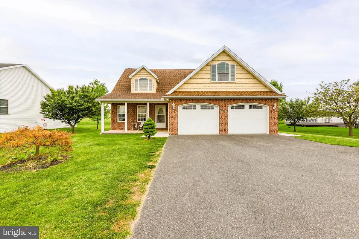 11230 Thornwood Road Rd, Shippensburg, PA 17257 - #1