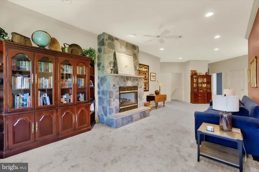 6357 Ninth Vw, Fayetteville, PA 17222 - #3