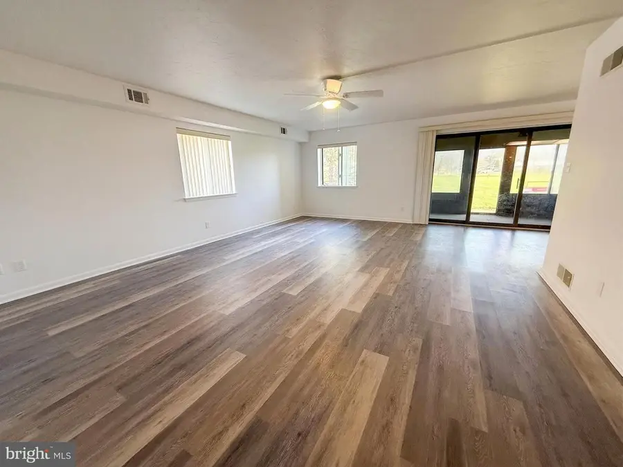 5840 Fairway Drive West #1, Fayetteville, PA 17222 - #3