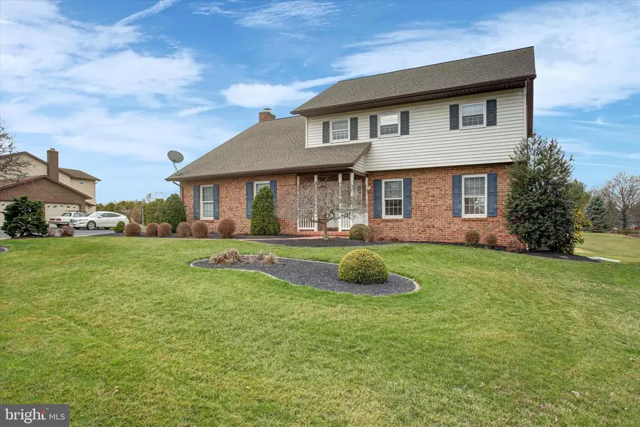 19 Obsidian Drive, Chambersburg, PA 17202 - #3