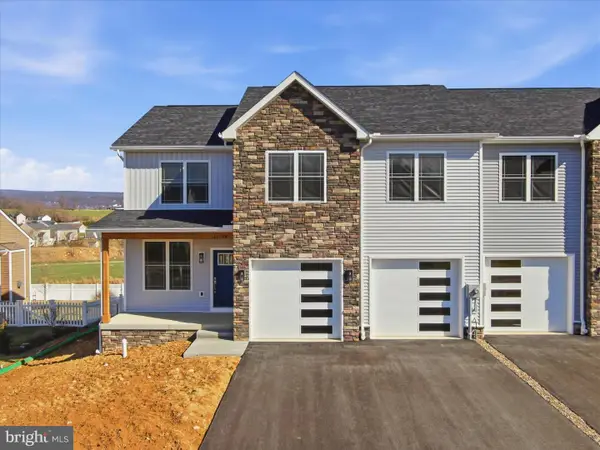 11816 Mystic Rock Ln S, WAYNESBORO, PA 17268