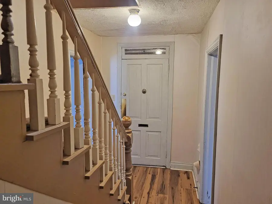 122 N Main St, Mercersburg, PA 17236 - #3