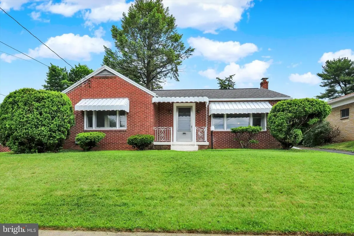 777 Blanchard Avenue, Chambersburg, PA 17201 - #1