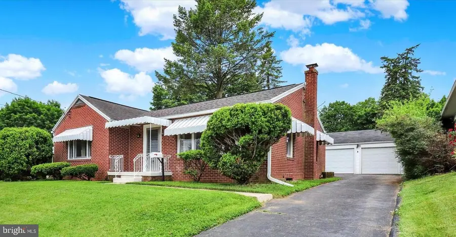 777 Blanchard Avenue, Chambersburg, PA 17201 - #2