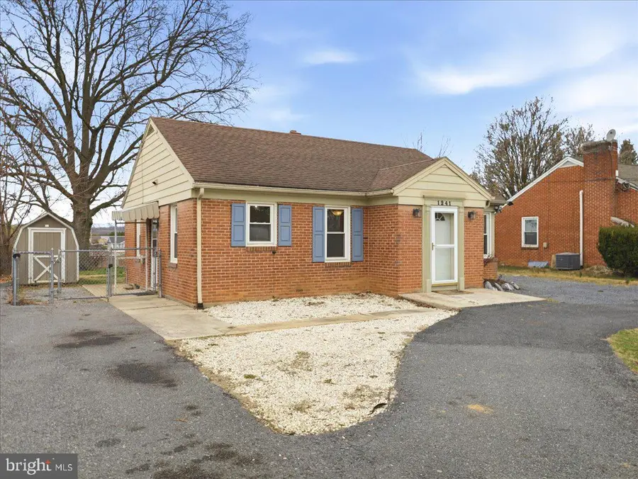 1241 S Main St, Chambersburg, PA 17201 - #2