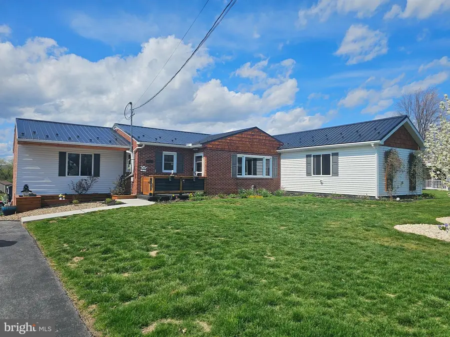 751 Warm Spring Rd, Chambersburg, PA 17202 - #3