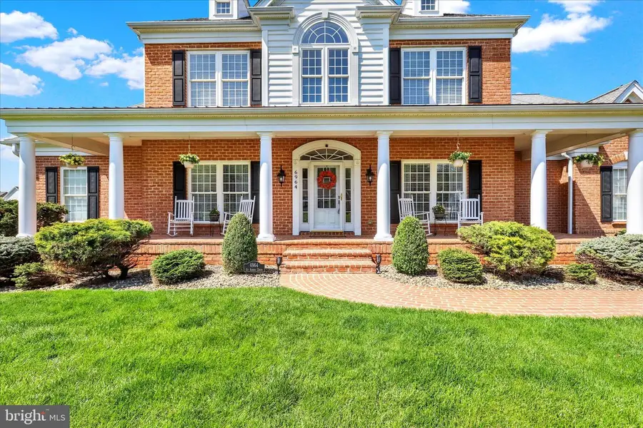 6964 St Annes Dr, Fayetteville, PA 17222 - #3