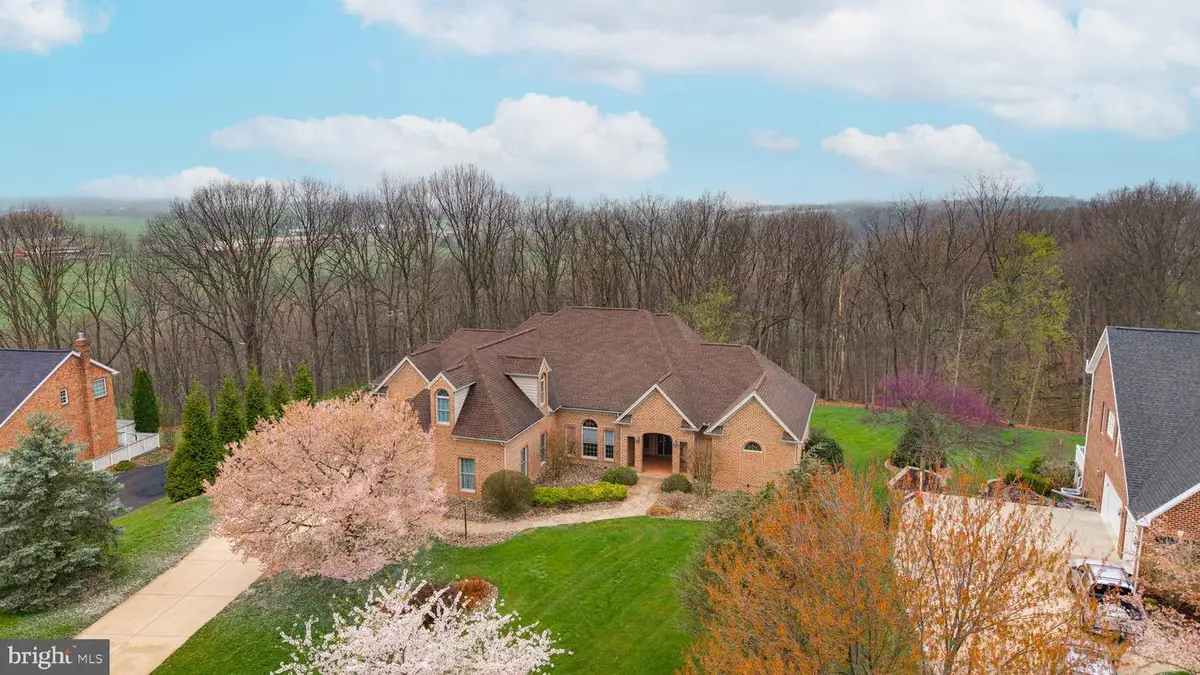 2368 Castlegreen Drive, Greencastle, PA 17225 - #1