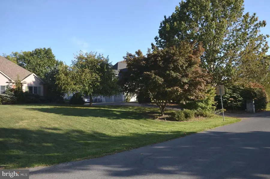 3280 Muirfield Drive, Chambersburg, PA 17202 - #2