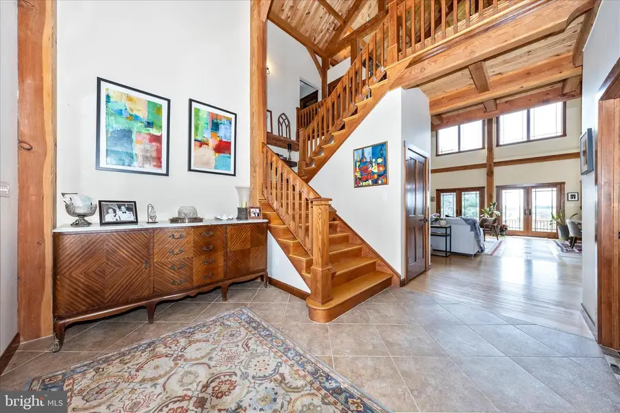 6740 St Annes Dr, Fayetteville, PA 17222 - #3