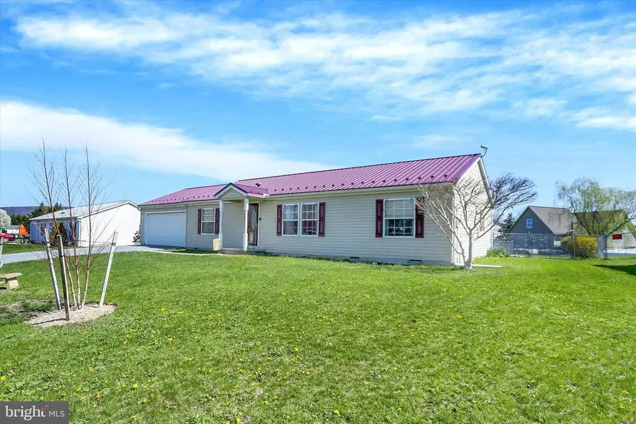 176 Durham Dr, Chambersburg, PA 17202 - #3