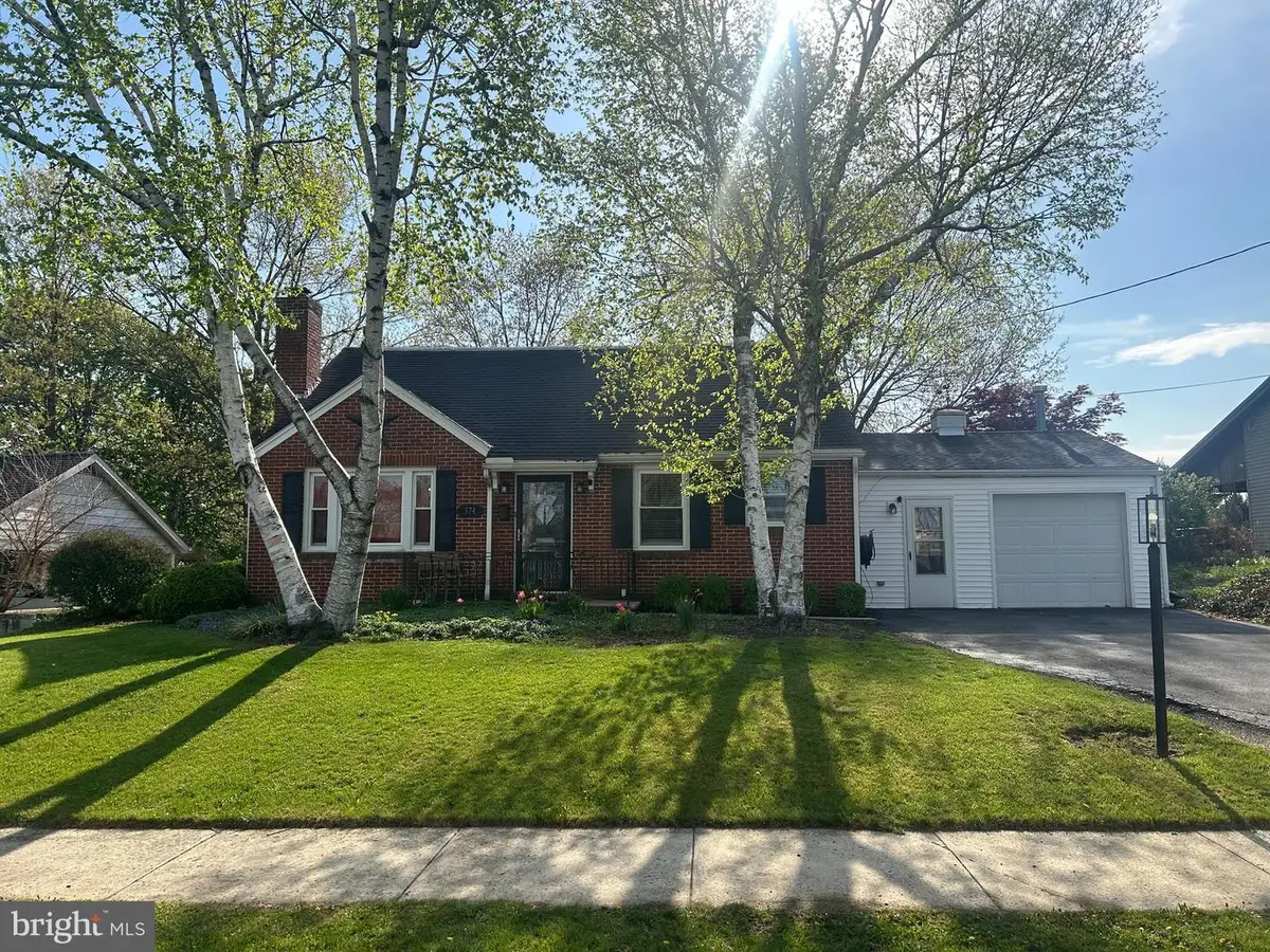 374 Glen Street, Chambersburg, PA 17201 - #1