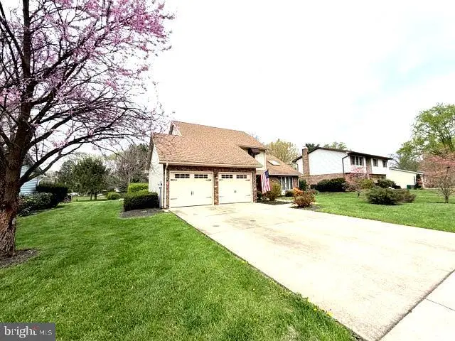 53 Edgelea Dr, Chambersburg, PA 17201 - #3