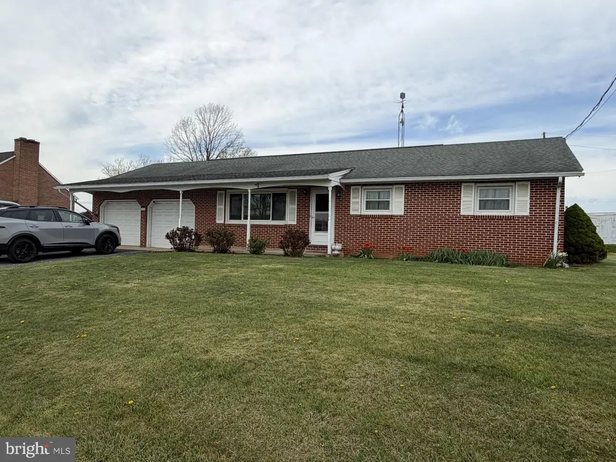 7935 Scenic Drive, Shippensburg, PA 17257 - #1