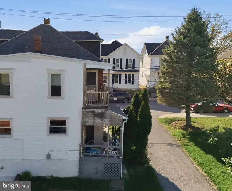 410 Fairview Ave, Waynesboro, PA 17268 - #3