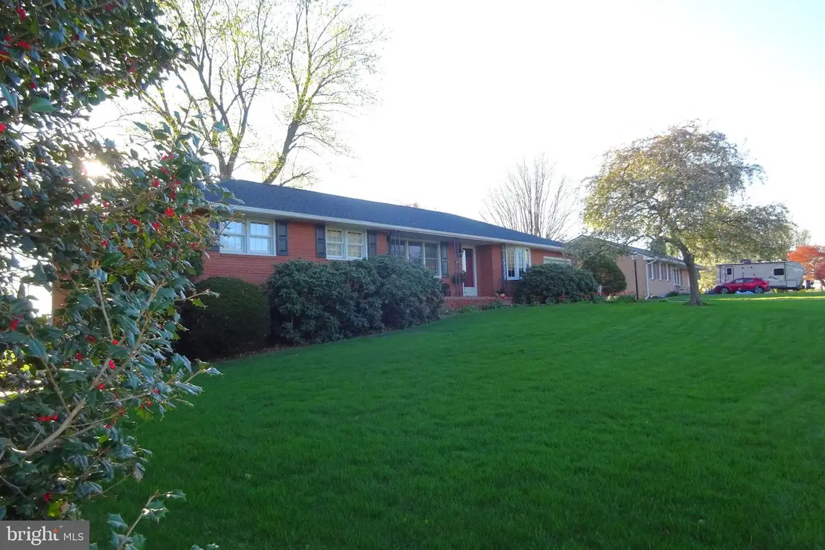 770 Joy Dr, Greencastle, PA 17225 - #1