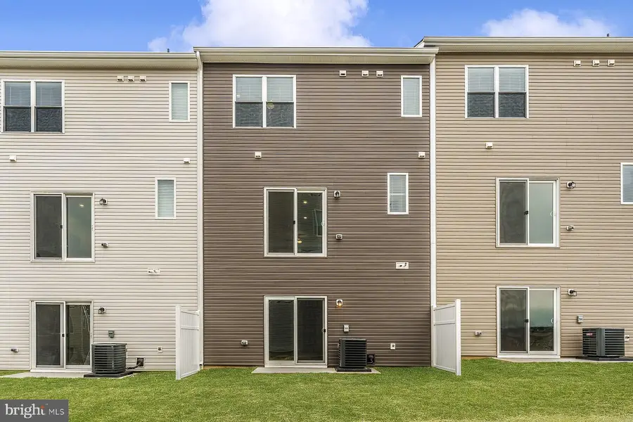 537 Bartholomew Dr, Waynesboro, PA 17268 - #3