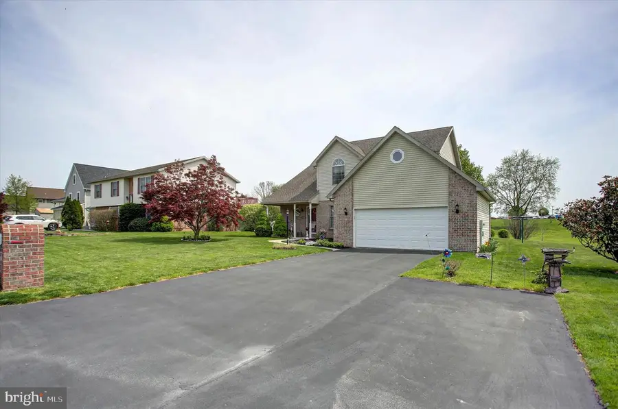 1090 Belair Drive, Chambersburg, PA 17202 - #3