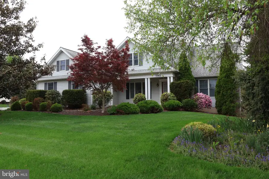 7142 Fairway Drive S, Fayetteville, PA 17222 - #3