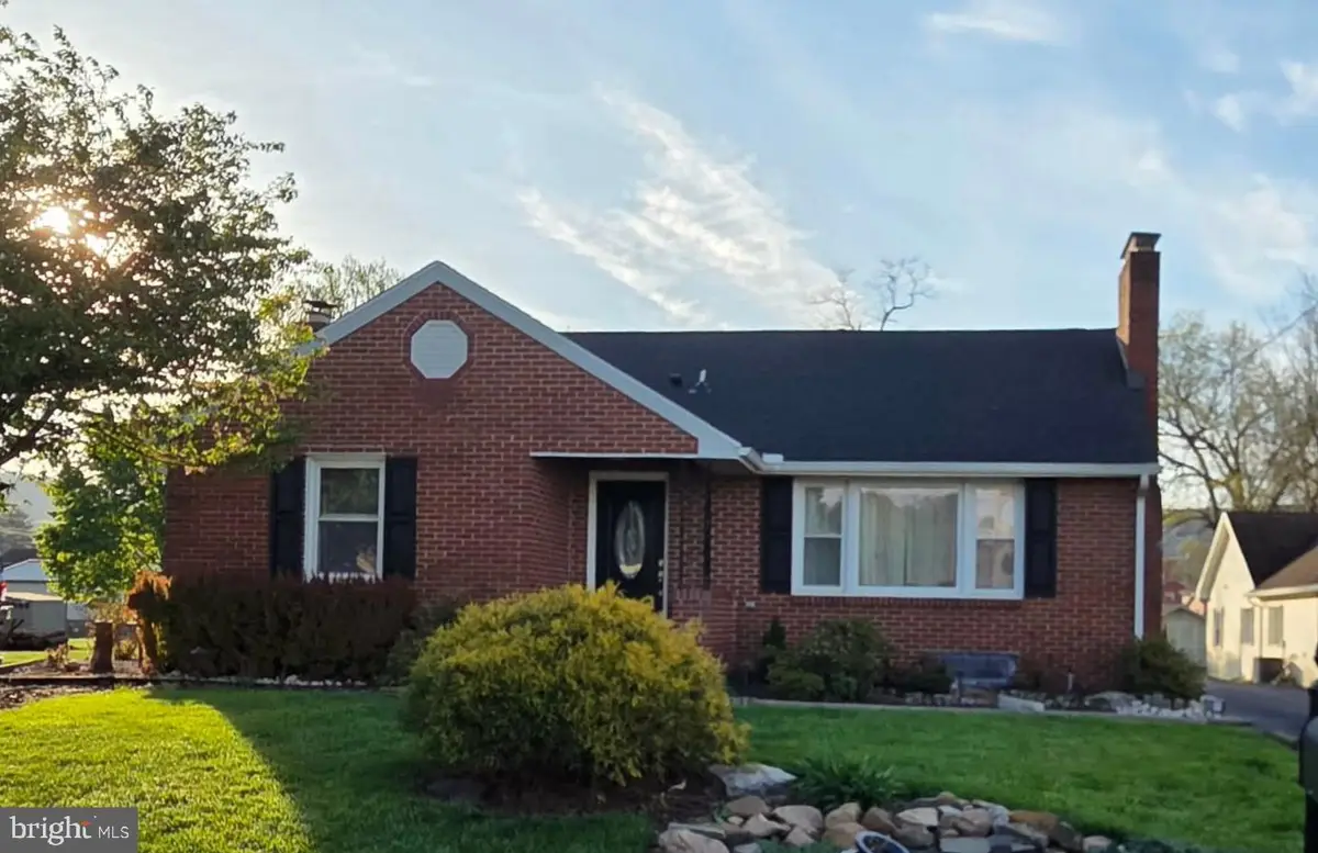 411 Greenwood Avenue, Monterey Alto, PA 17237 - #1