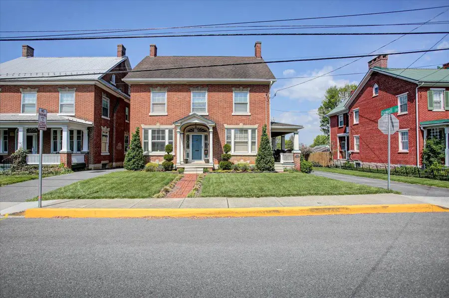 301 S Washington St, Greencastle, PA 17225 - #2