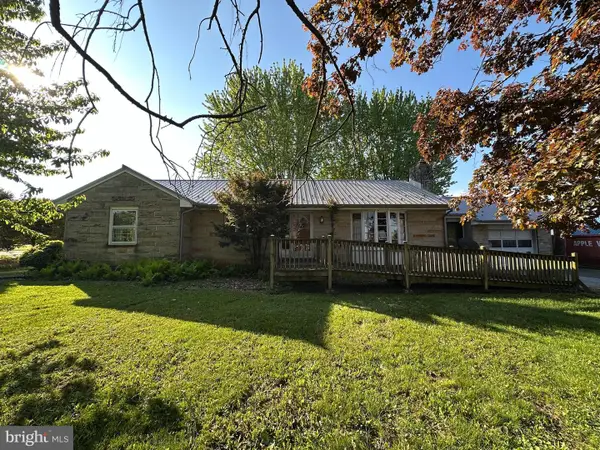 7824 Molly Pitcher Highway, SHIPPENSBURG, PA 17257