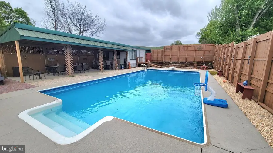8560 Anthony Highway, Waynesboro, PA 17268 - #2