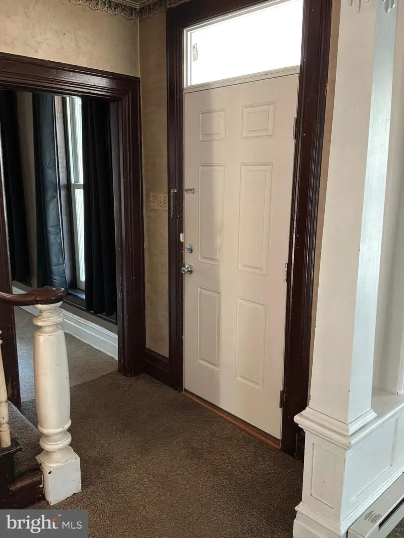 31 N Franklin St, Waynesboro, PA 17268 - #3