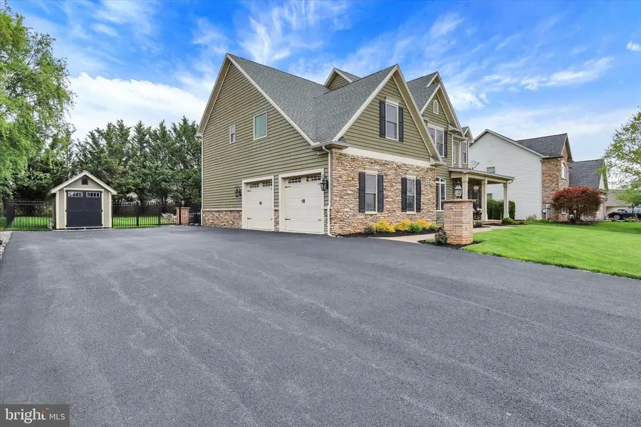 196 Summer Breeze Ln, Chambersburg, PA 17202 - #3