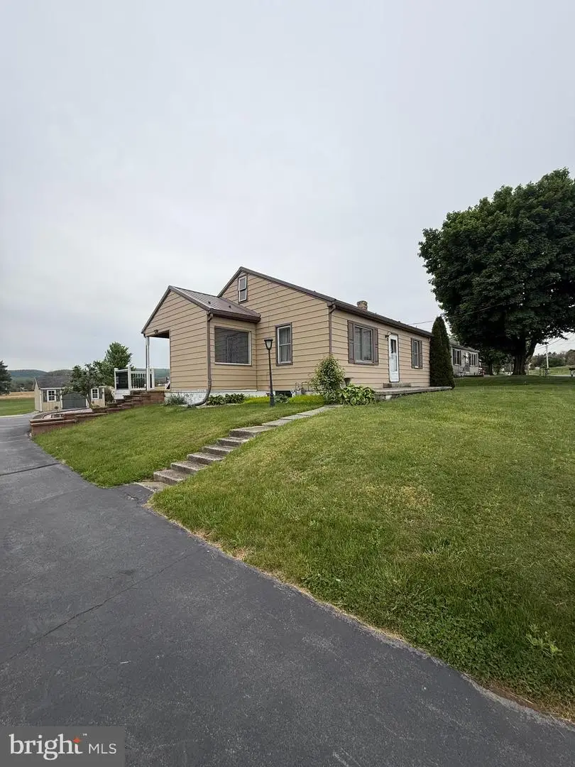 260 Mainsville Rd, Shippensburg, PA 17257 - #1