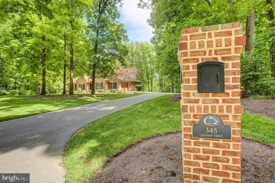 345 Lindman Drive, Chambersburg, PA 17202 - #3
