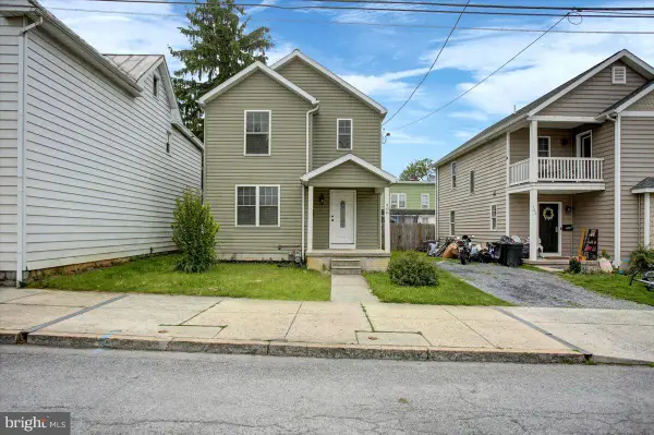 408 E Washington Street, CHAMBERSBURG, PA 17201
