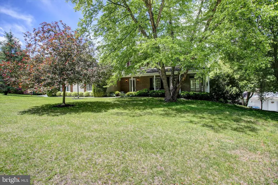 11459 Valleywood Dr, Waynesboro, PA 17268 - #3