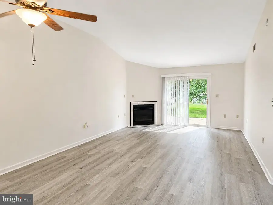 883 Geyer Dr, Chambersburg, PA 17201 - #2
