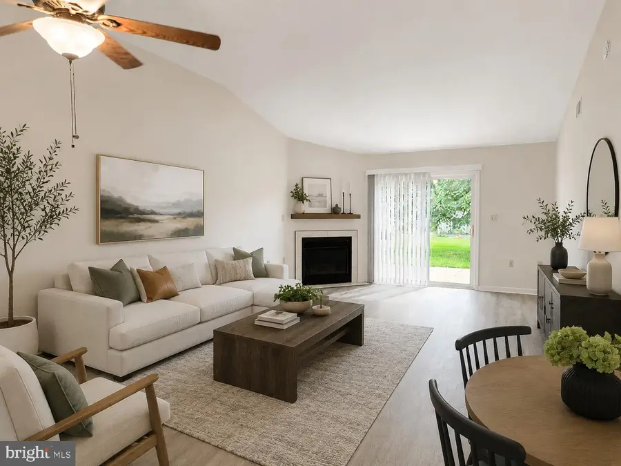 883 Geyer Dr, Chambersburg, PA 17201 - #3